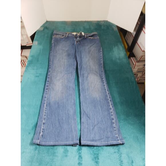 Levis 518 Jeans Size 3 Womens Blue Stretch Pants Denim Juniors Low Rise Bootcut - Picture 1 of 13